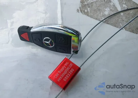 2012 Mercedes-Benz C 250 Luxury/Sport из США, поврежденный, VIN WDDGF4HB3CA638628